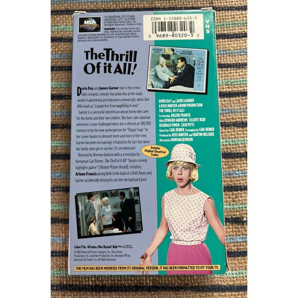 The Thrill of It All – Comedy Classics Doris Day VHS Movie – Vintage Pre-Loved - Picture 2 of 4